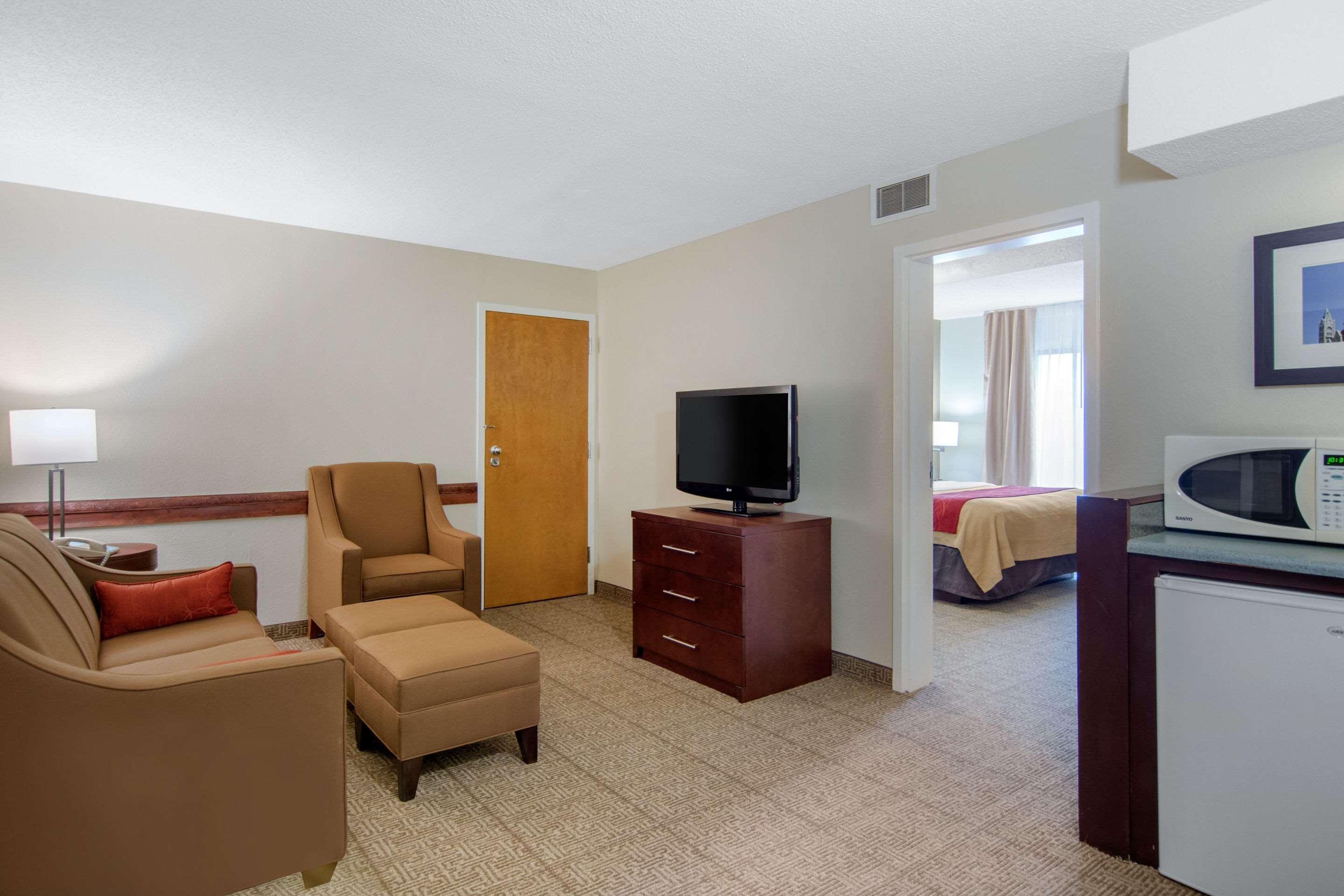 Comfort Inn Chester - Richmond South Kültér fotó