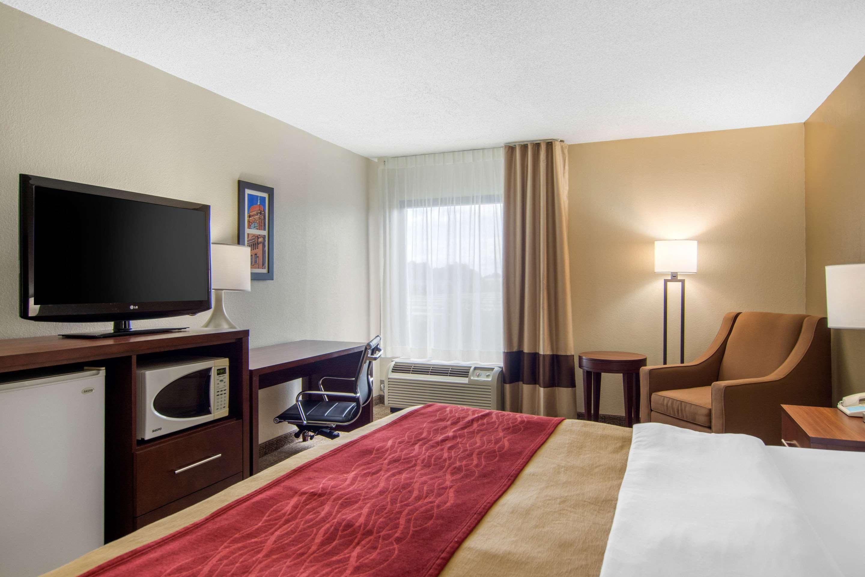 Comfort Inn Chester - Richmond South Kültér fotó