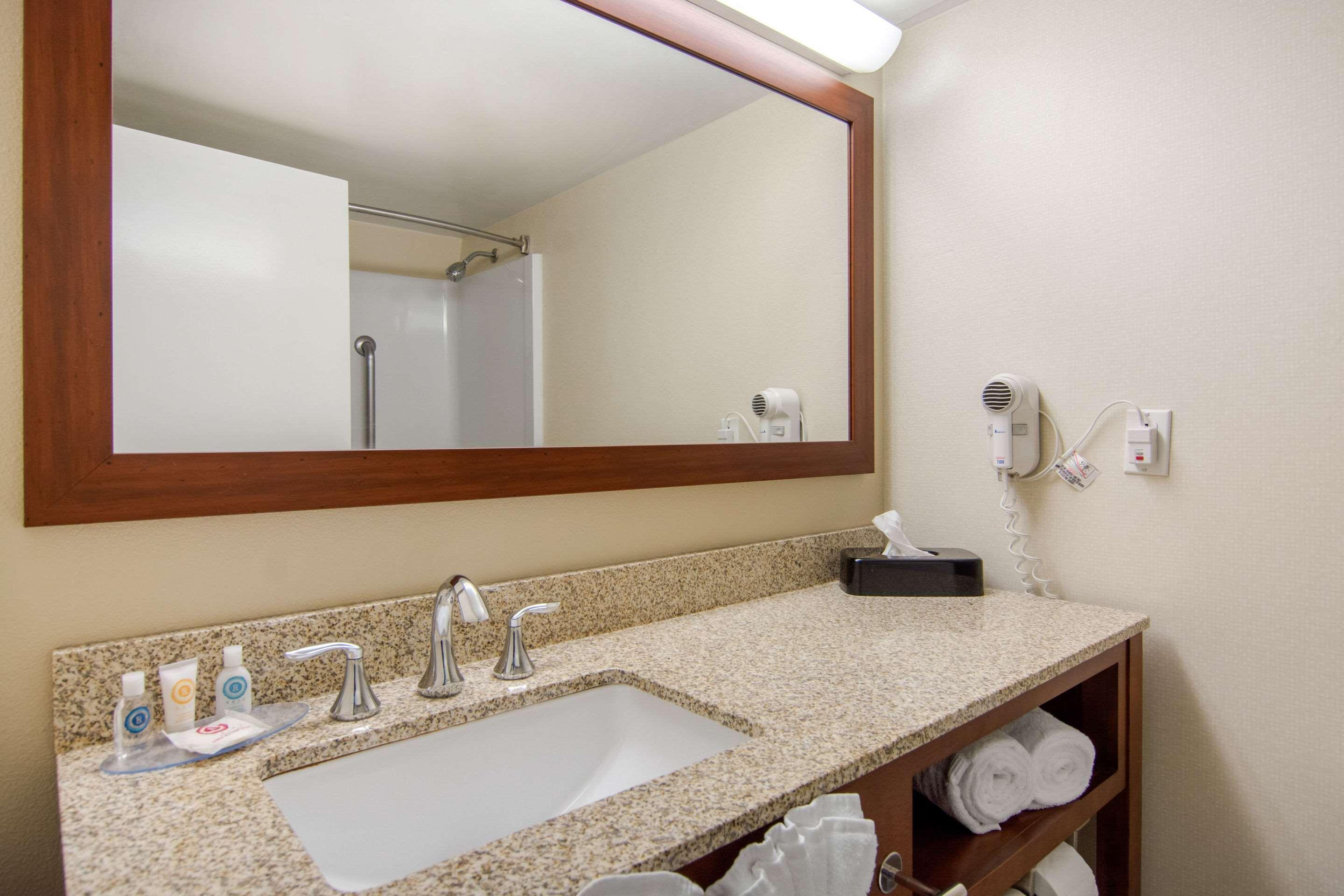 Comfort Inn Chester - Richmond South Kültér fotó