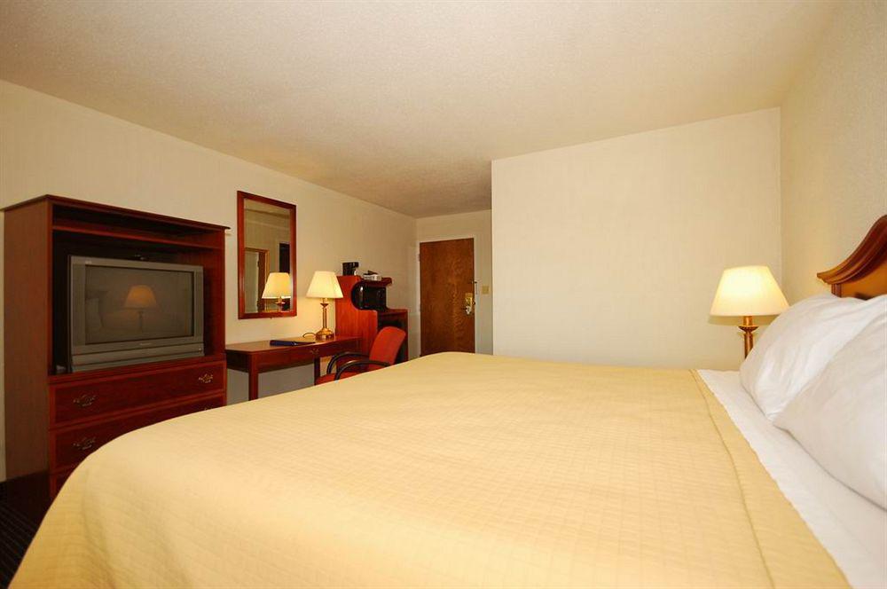 Comfort Inn Chester - Richmond South Kültér fotó